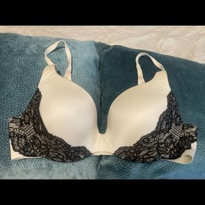 Victorias Secret Lined Demi Push-up Bra